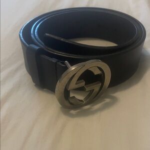 Gucci Black Leather Belt with Silver Buckle